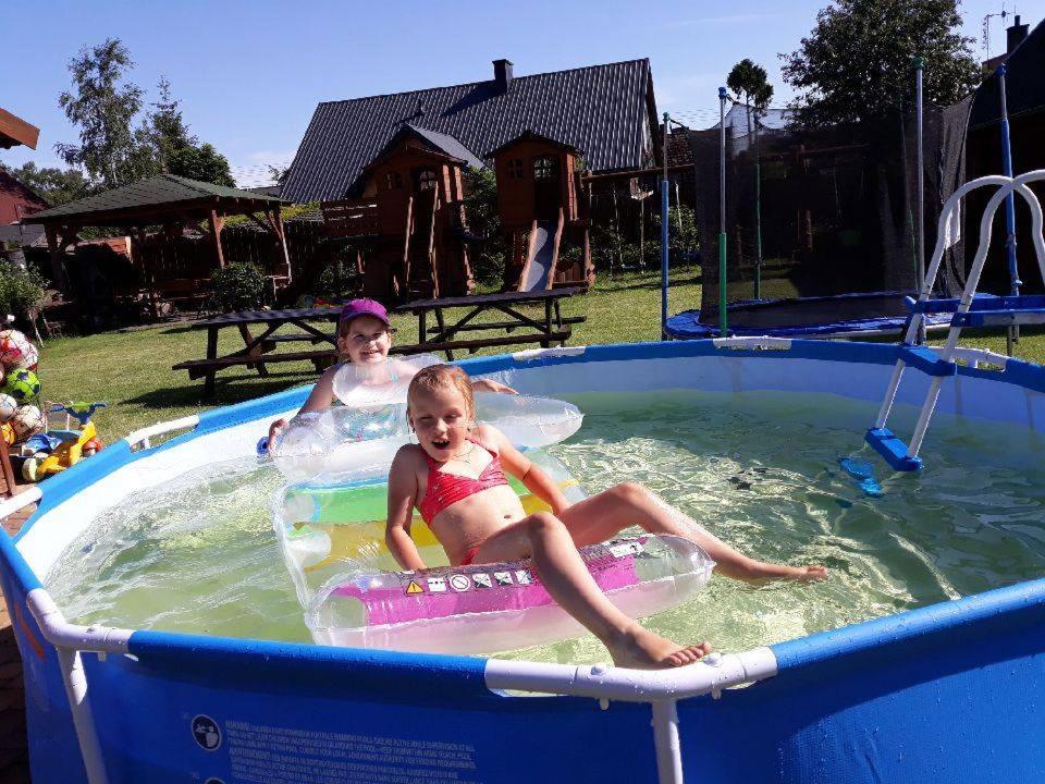 Pokoje I Domki Nadmorskie - Bajkowa Mierzeja Stegna  Buitenkant foto